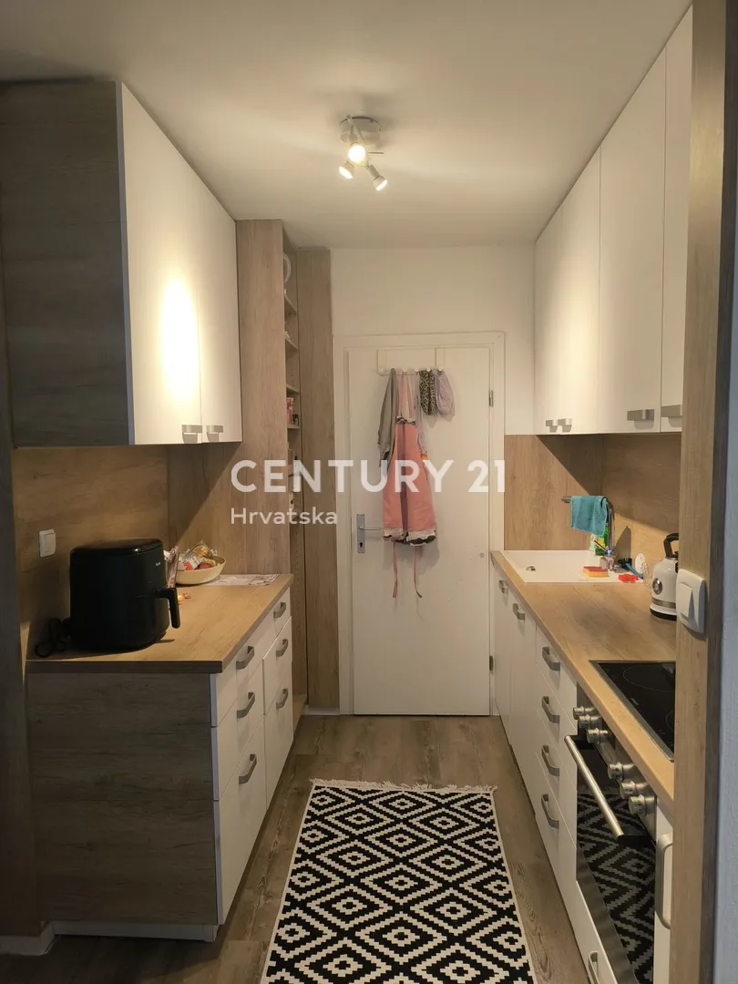 kompletno namješten stan 80,59 m2 bili brig -zadar - slika 7
