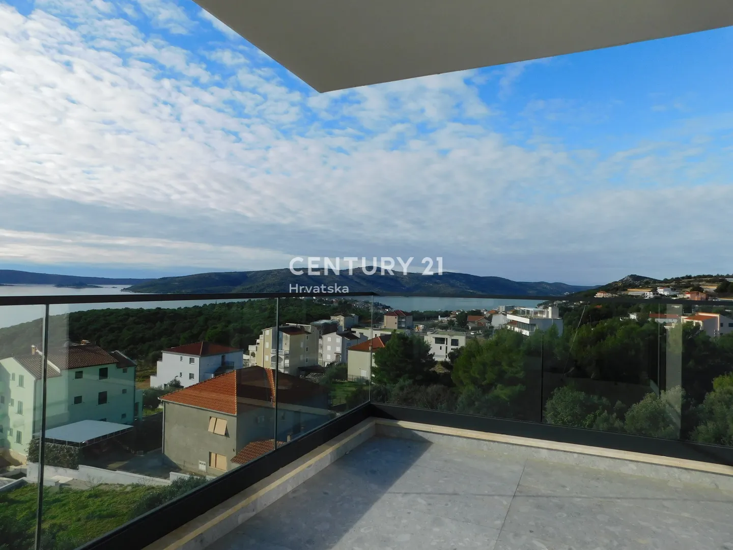 luksuzni penthouse na prodaju – seget donji, 106,54 m², s pogledom na more! - slika 13