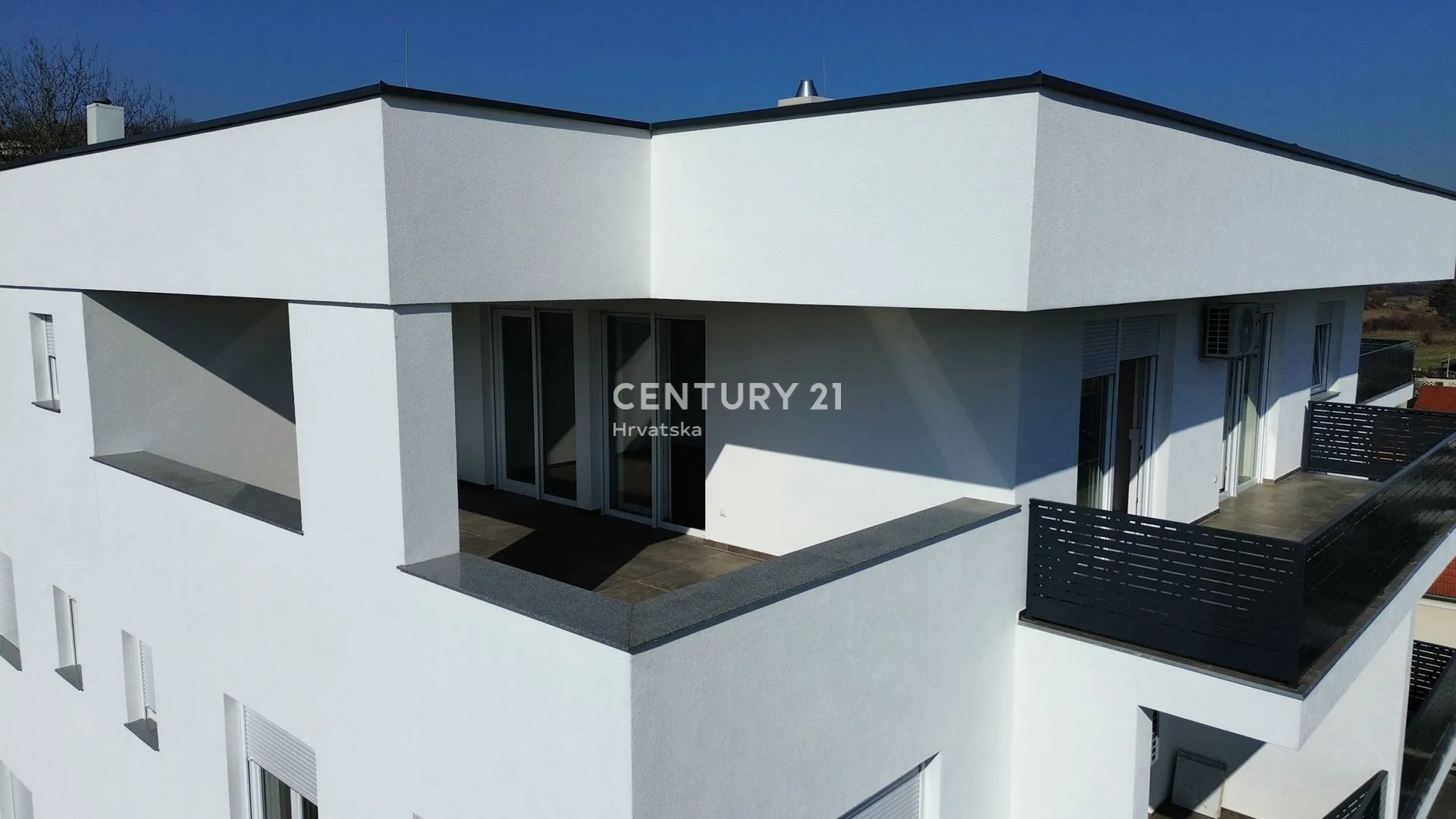penthouse 123 m² sa balkonom i terasom – grana, novi marof - slika 1