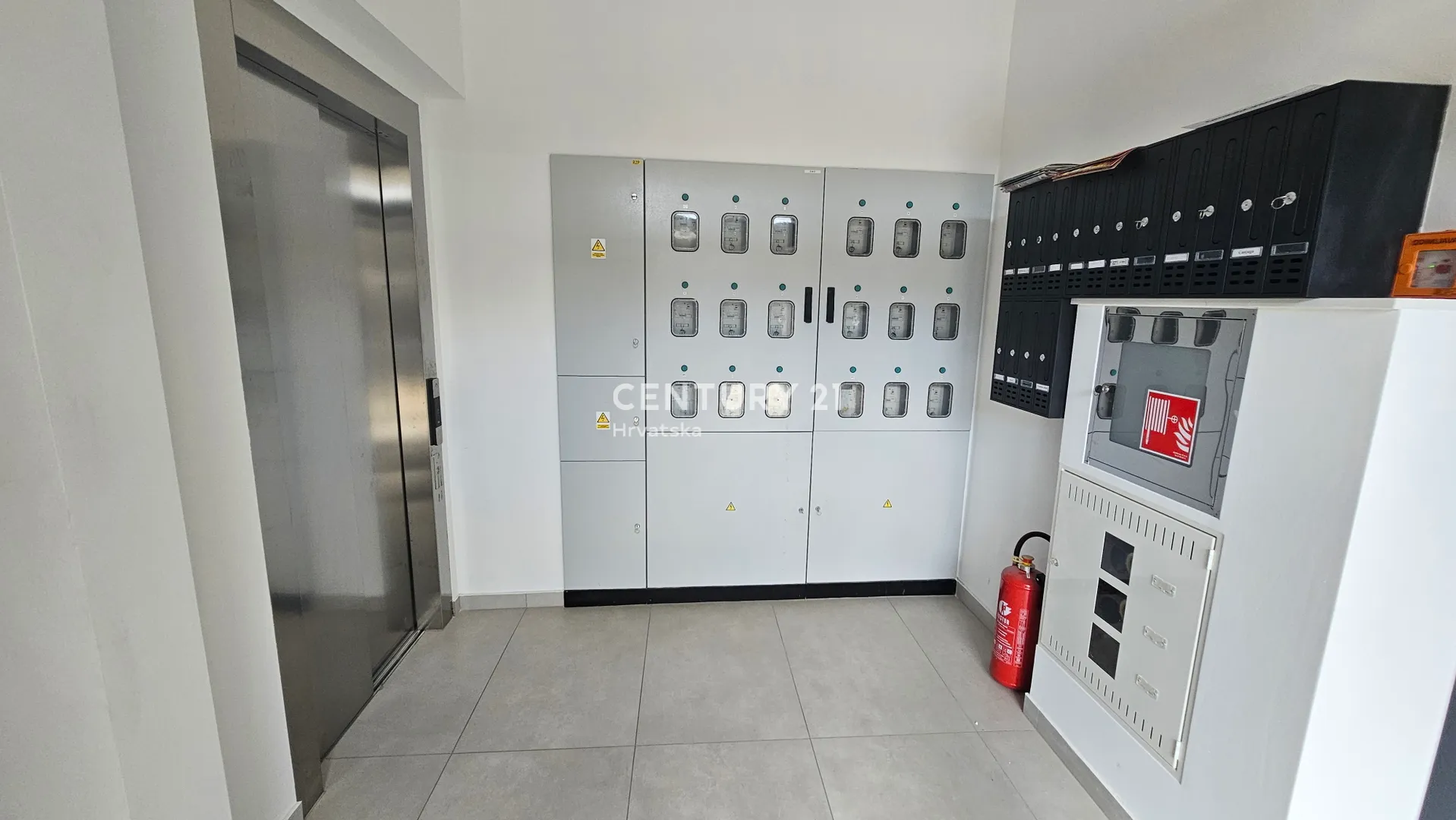 ivanec – centar | dvosobni stan 48,33 m² + lođa 8,30 m² | 1. kat | novogradnja | ključ u ruke | pogled na ivanščicu - slika 28