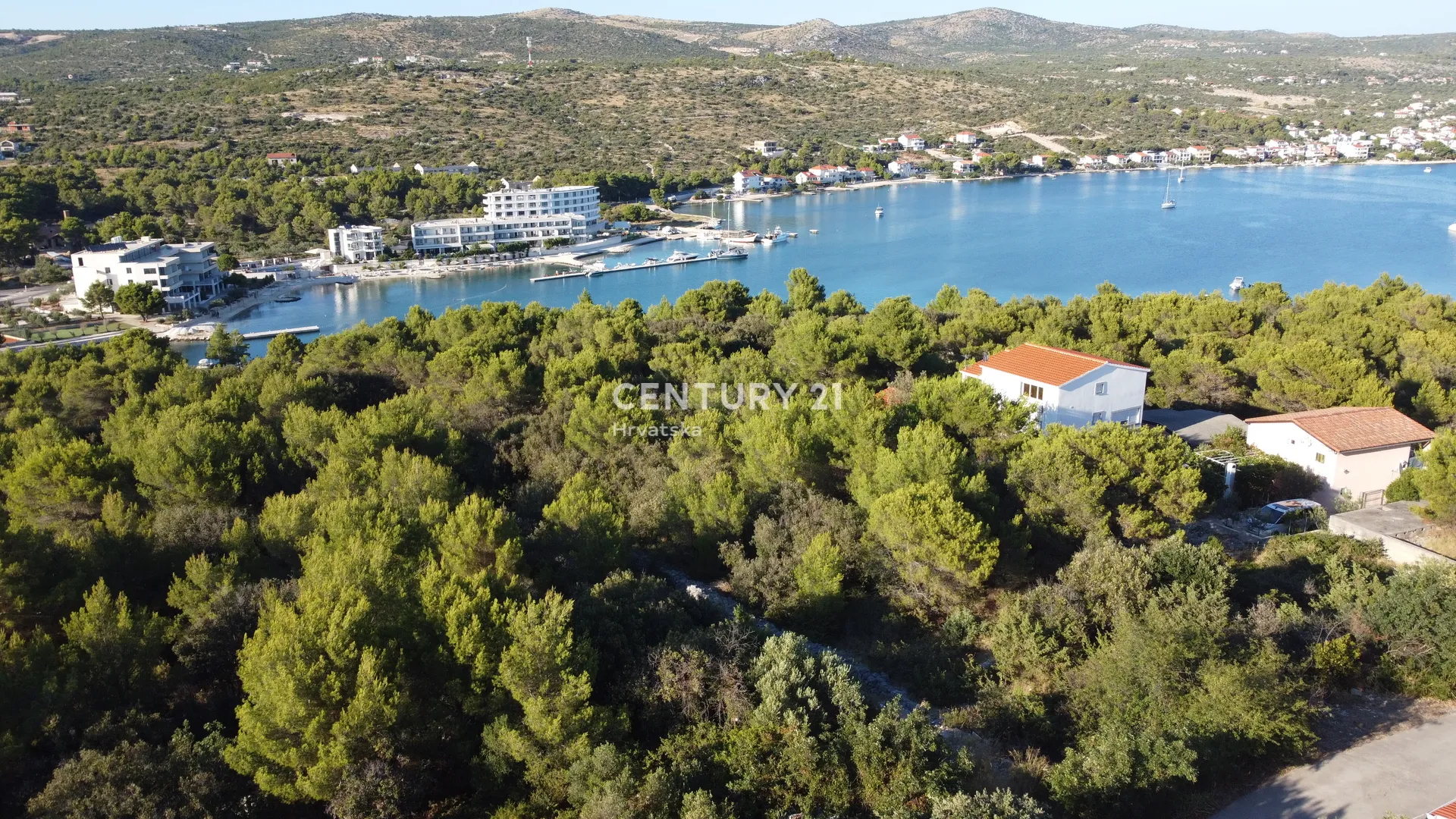 na prodaju – građevinsko zemljište u rogoznici (2.183 m²) - slika 2