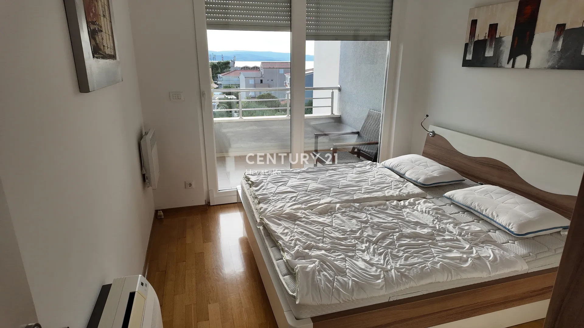 dvoetažni stan s panoramskim pogledom na more i otoke – baška voda - slika 8