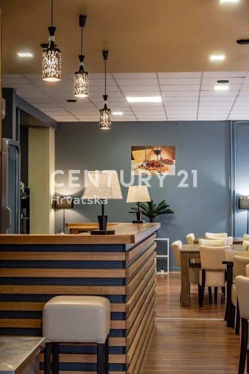 na prodaju – uhodani obiteljski restoran u čazmi - slika 12