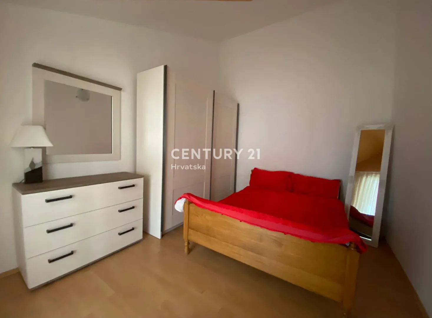 dvosoban stan sa terasom i pogledom na more 56 m², novalja - slika 7