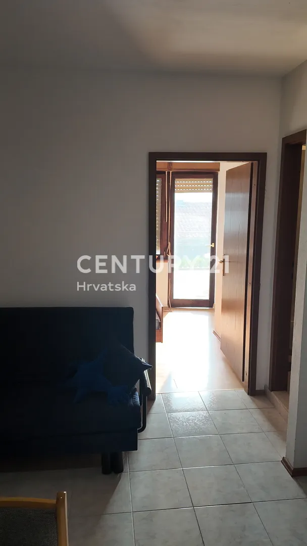 samostojeća kuća s pogledom na more – okrug gornji, 400 m² - slika 12