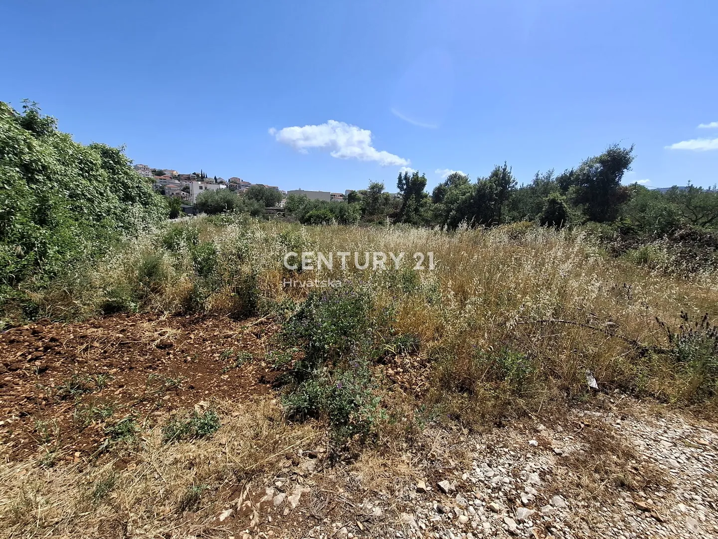 građevinsko zemljište 170 m od mora – seget vranjica - slika 2