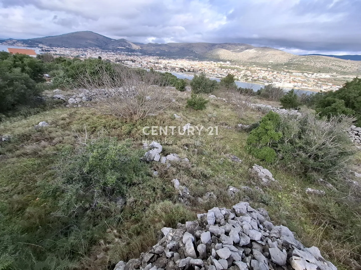 građevinsko zemljište 4700 m2 -trogir/čiovo - slika 6