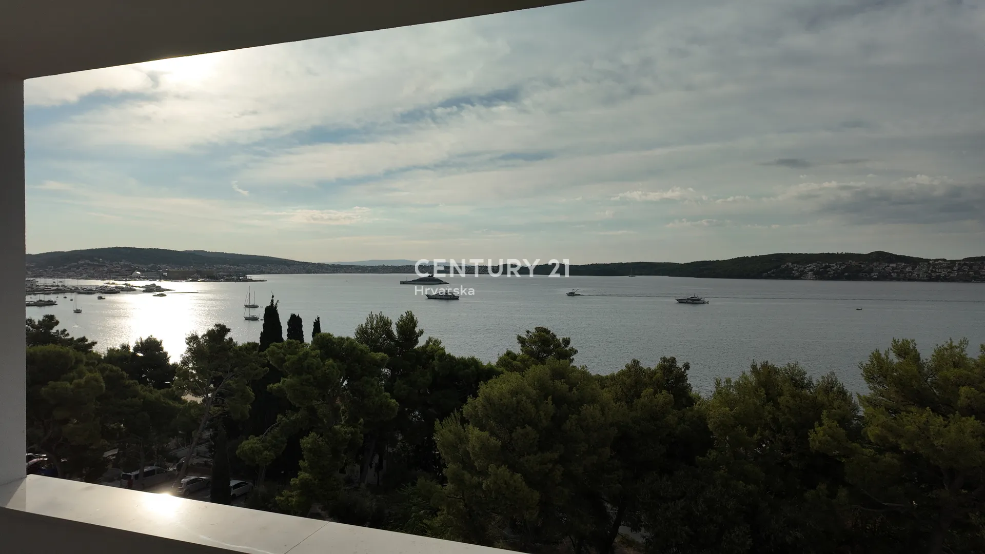 premium apartman s pogledom na trogir i otoke - slika 11