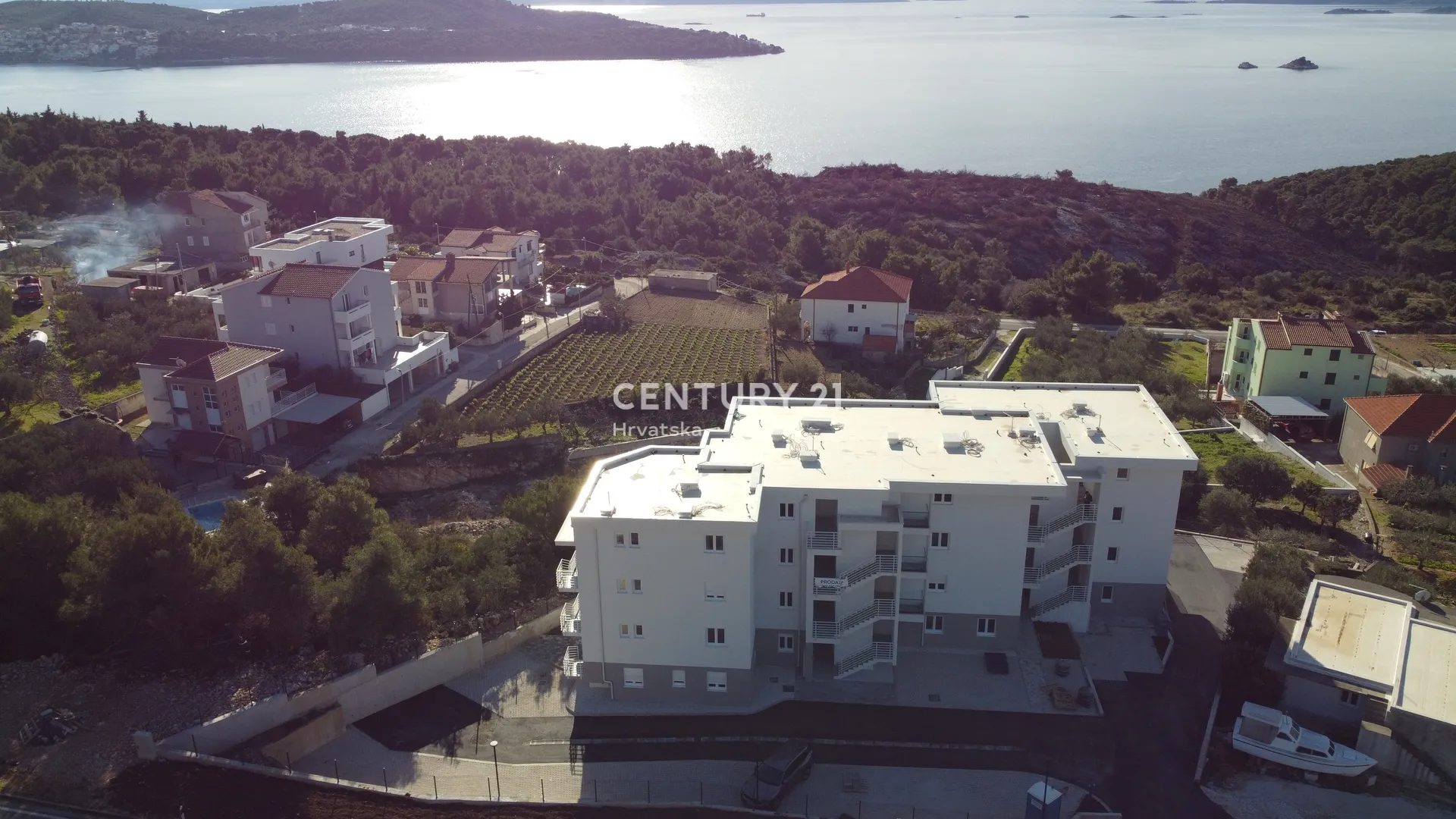 prodaja, stan, 4-sobni, splitsko-dalmatinska županija, seget donji - slika 1