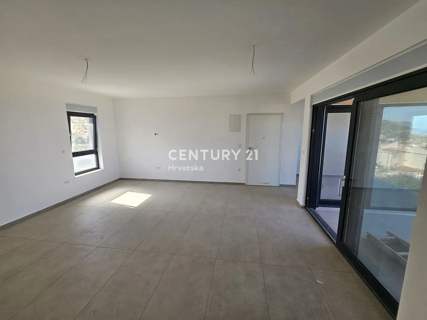 apartman na drugom katu s pogledom na more- dolac, primošten - slika 34