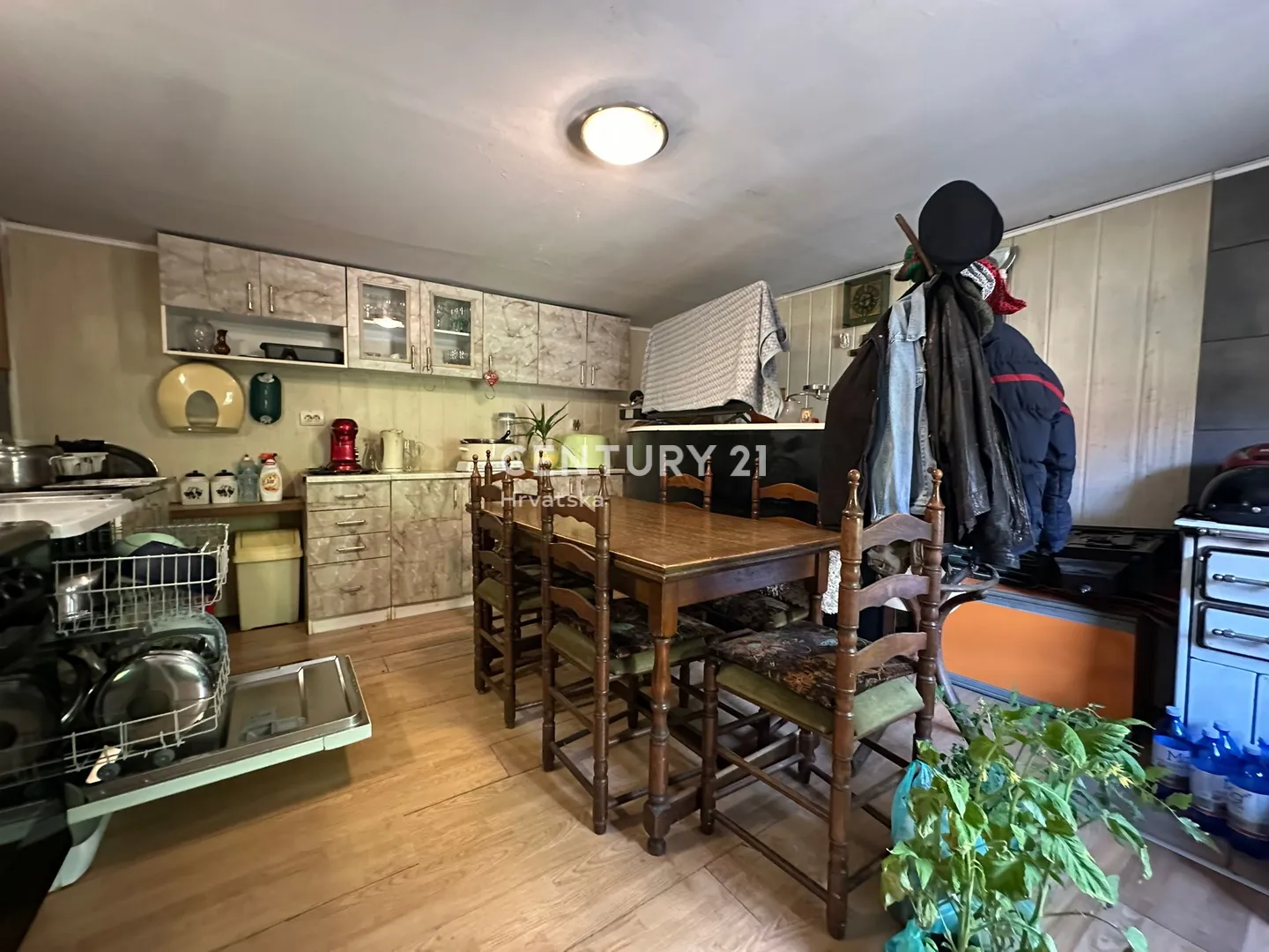 samostojeća kuća 150 m² na parceli od 5.661 m² – 8km od centra varaždina - slika 11