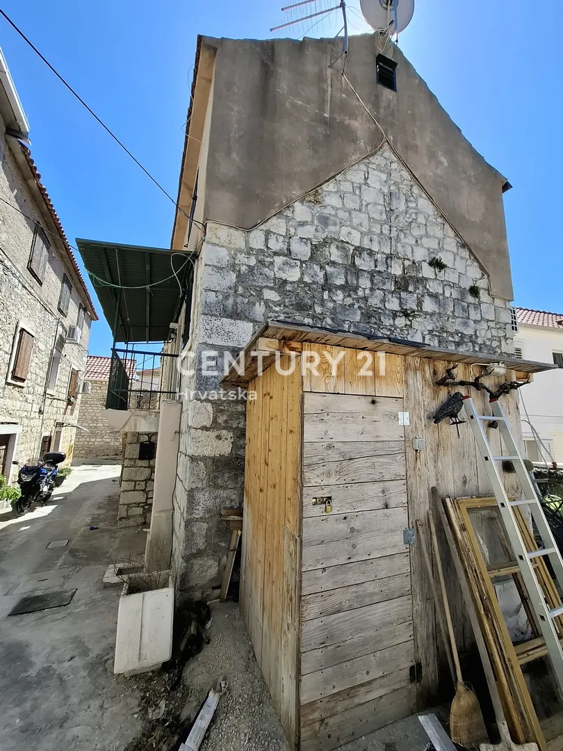 kamena kuća – seget donji, blizina trogira - slika 18