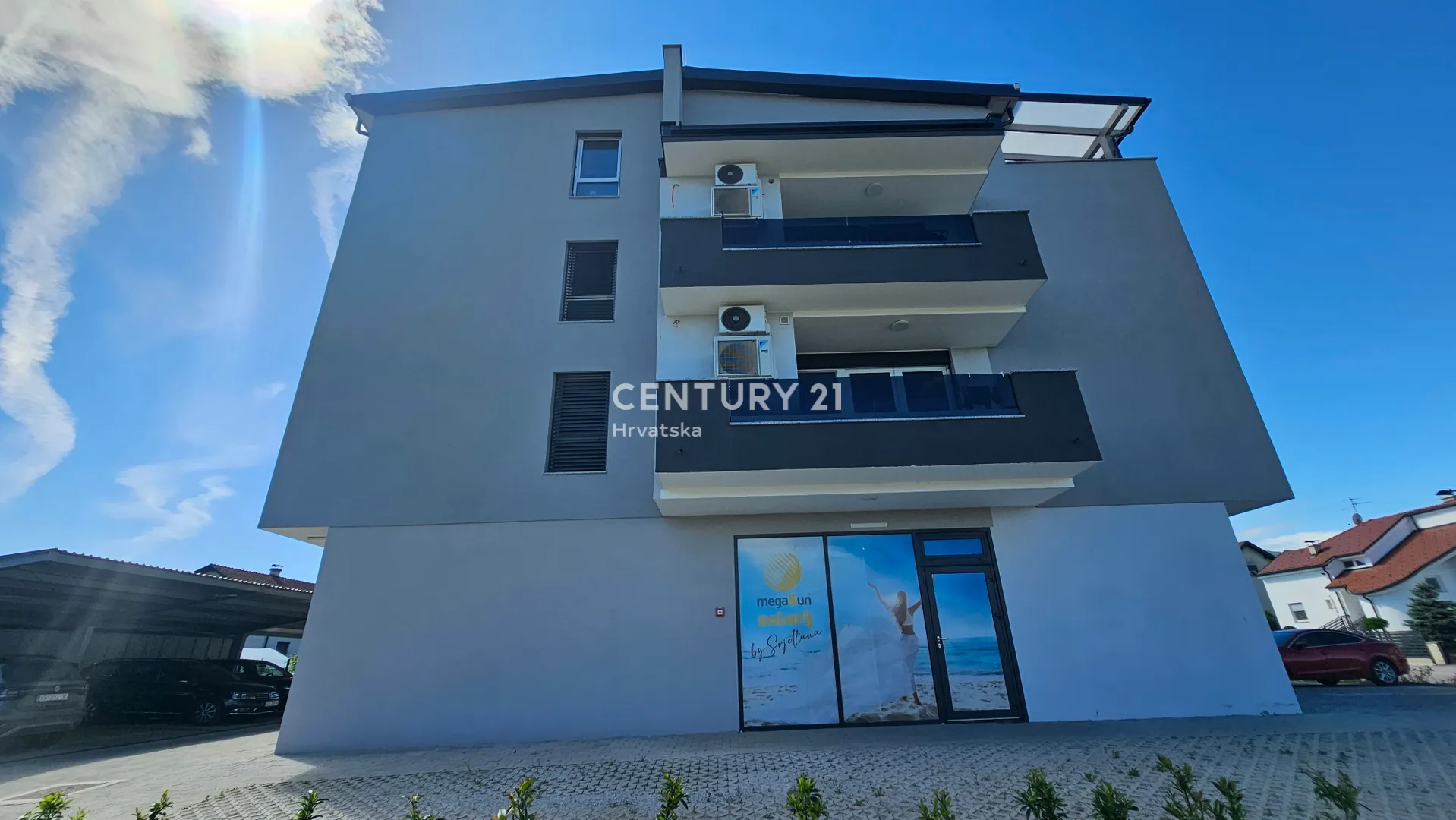 ivanec – centar | dvosobni stan 48,33 m² + lođa 8,30 m² | 1. kat | novogradnja | ključ u ruke | pogled na ivanščicu - slika 14
