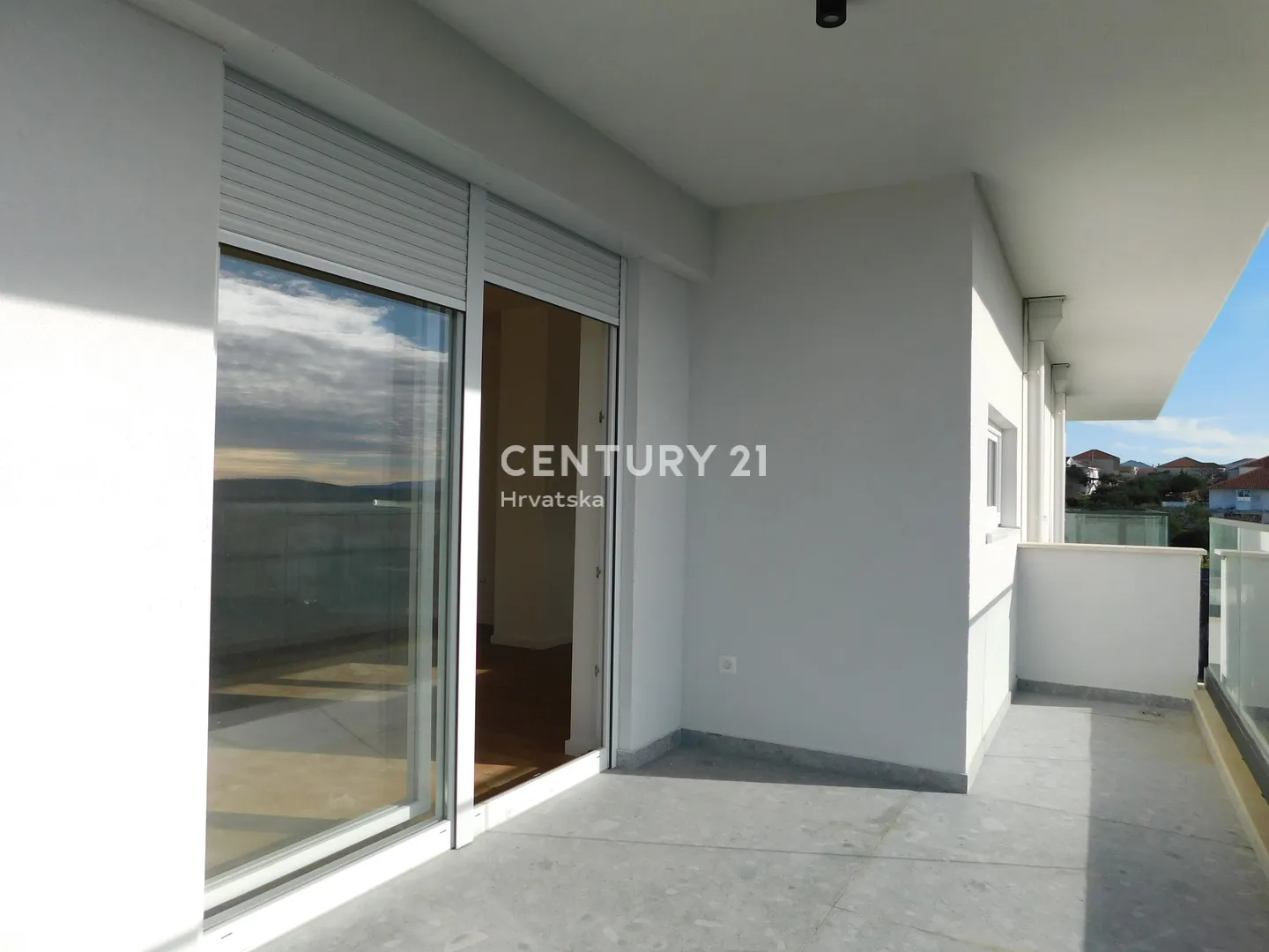 luksuzni penthouse na prodaju – seget donji, 106,54 m², s pogledom na more! - slika 15