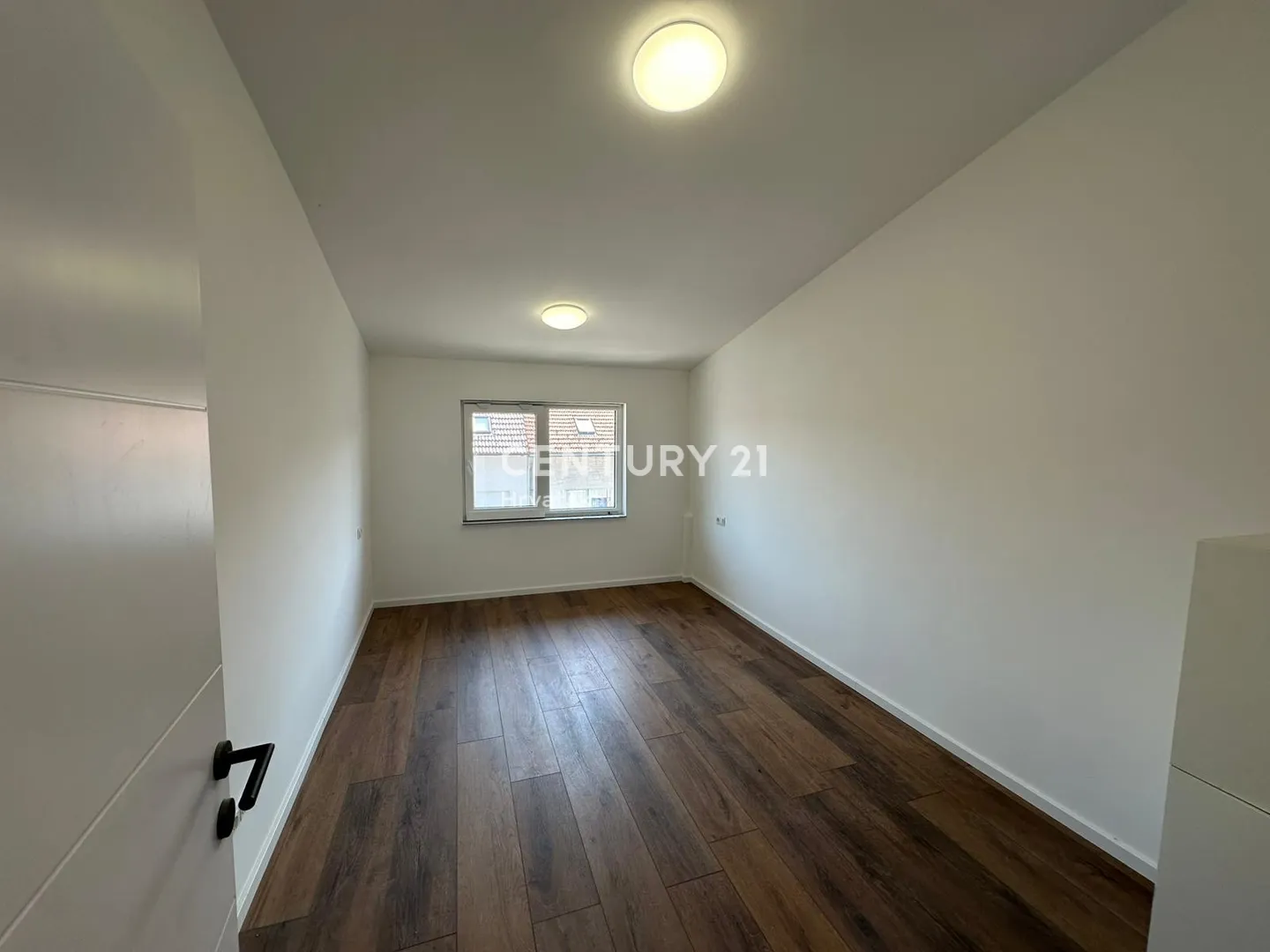višestambena kuća sa 4 odvojena stana 263 m² , gornja dubrava (trnovčica) - slika 13