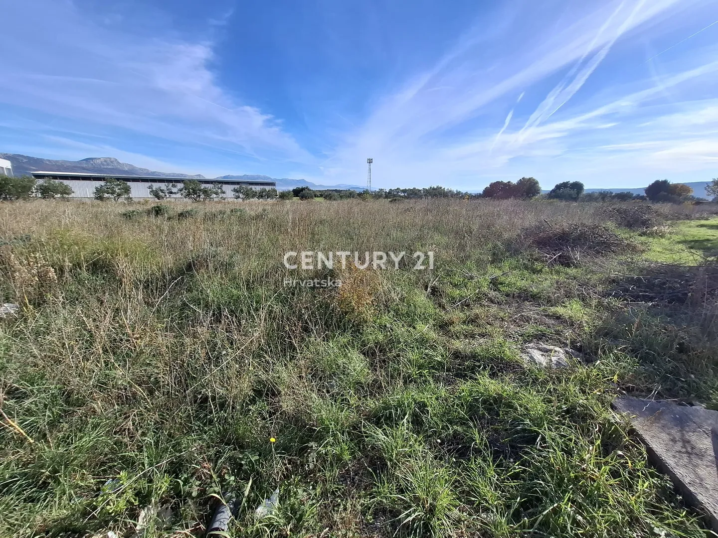 zemljište poslovne namjene uz brzu cestu trogir–split – 8.000 m² - slika 2