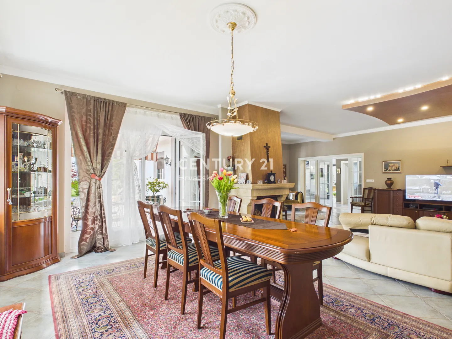 luksuzna obiteljska kuća 315 m² na prostranoj parceli od 3.276 m², novi marof, madžarevo - slika 22