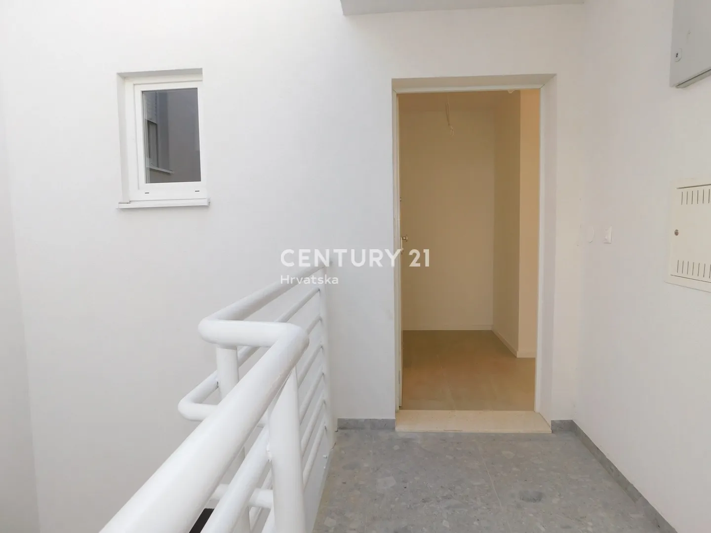 luksuzni penthouse na prodaju – seget donji, 106,54 m², s pogledom na more! - slika 33