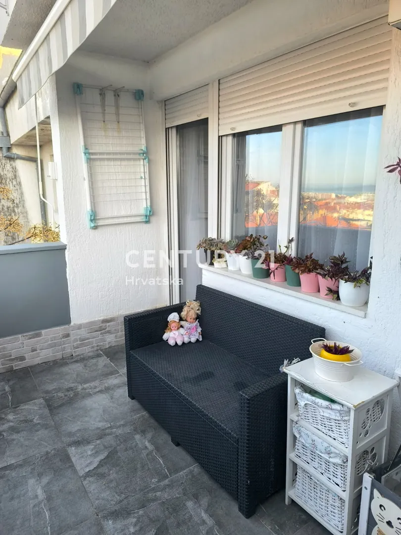kompletno namješten stan 80,59 m2 bili brig -zadar - slika 33
