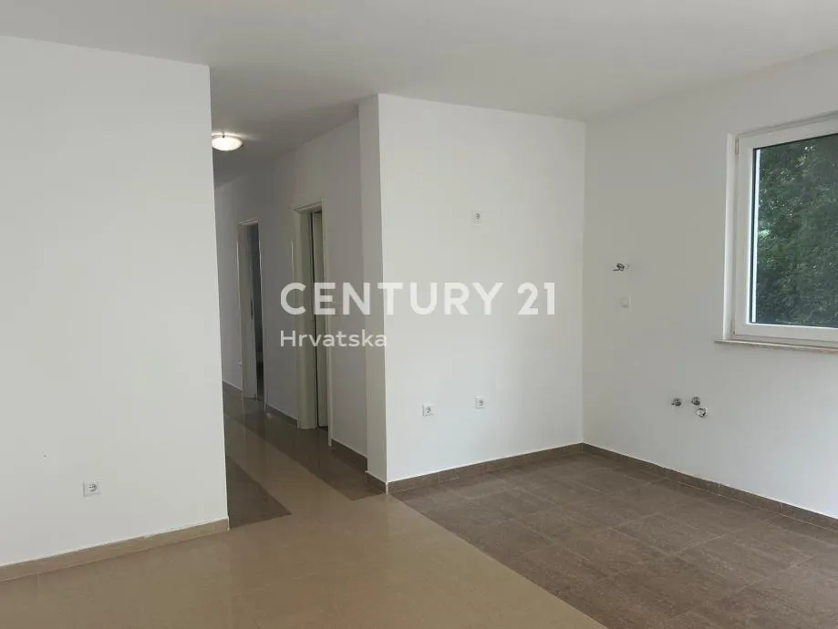 palit (otok rab) – vila palit | dvosobni apartman 52 m² + lođa 9 m² | prizemlje | 2011. god. | energetski razred a - slika 12