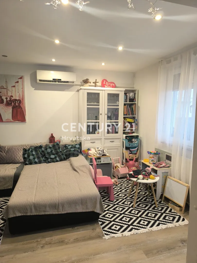 kompletno namješten stan 80,59 m2 bili brig -zadar - slika 5
