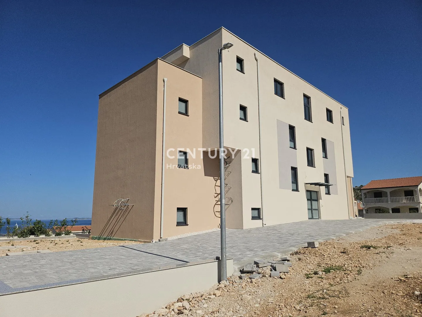apartman u prizemlju s pogledom na more i vrtom - dolac, primošten - slika 12