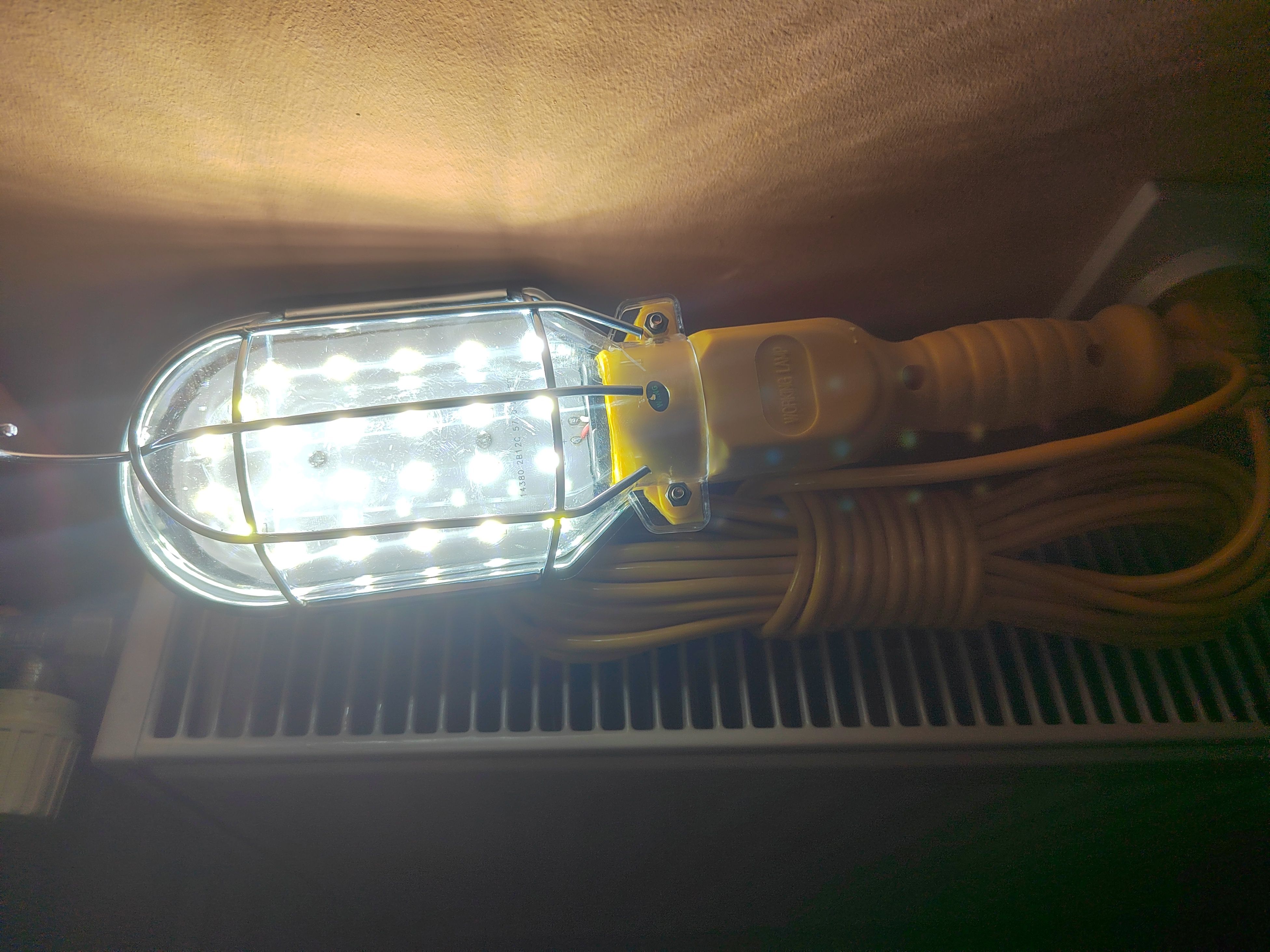 Štek lampa sa ledicama Novo!!! - Zagreb