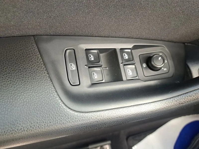 vw passat variant 2,0 tdi*150ks*dsg automatik*klima*park.pilot* - slika 11