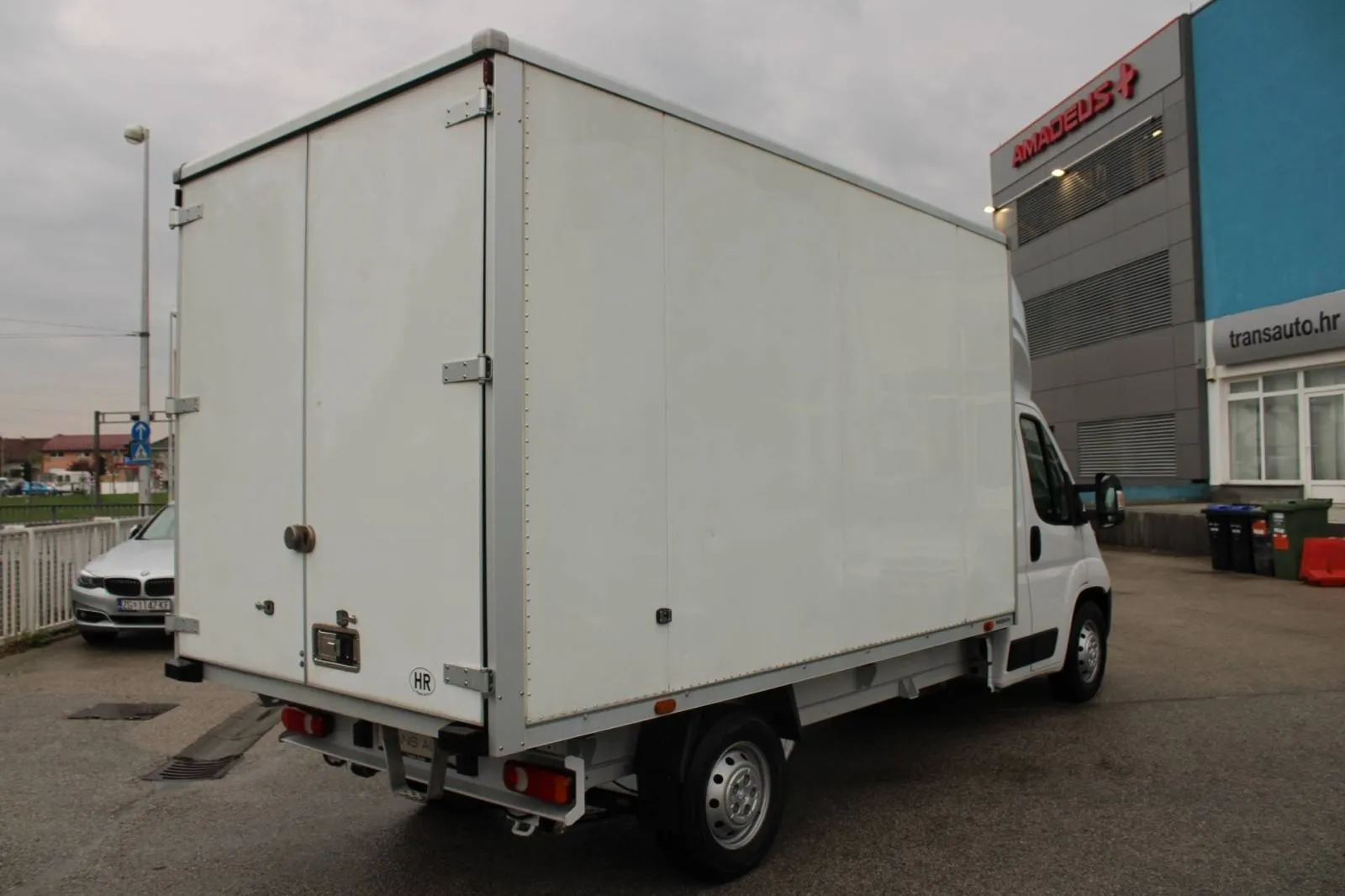 peugeot boxer 2.2 hdi kutija *18.999km*, 2022 god. - slika 8