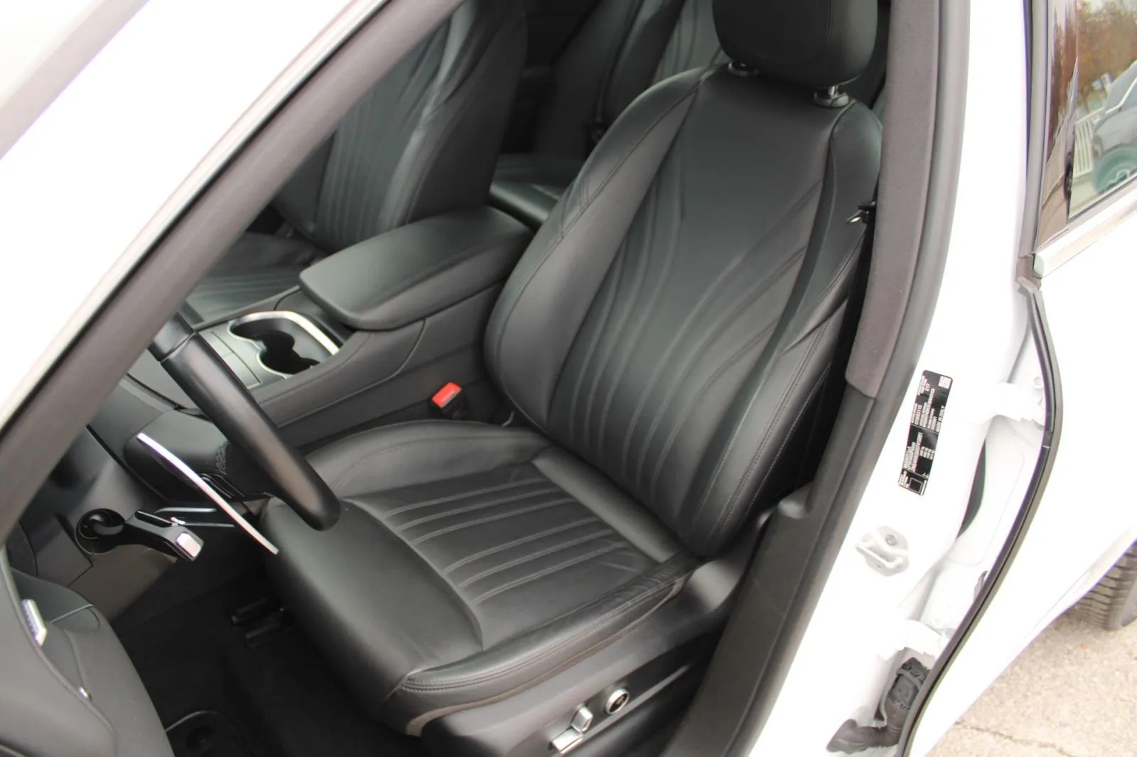 maserati grecale gt q4 automatik *panorama, led, kamera* - slika 17