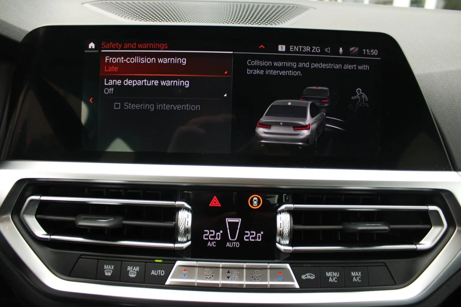 bmw serija 3 320d xdrive automatik *led, navigacija, harman kardon* - slika 15
