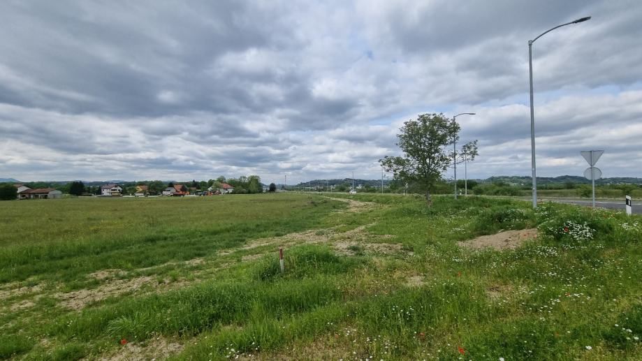 građevinsko zemljište, mokrice, 7490 m2 - slika 2