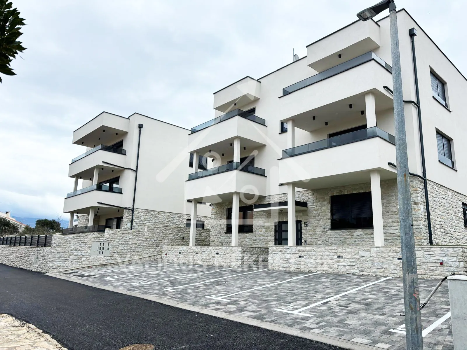 novogradnja, novalja, apartman 72,97 m2, 2. kat, 220.000,00 € - slika 17
