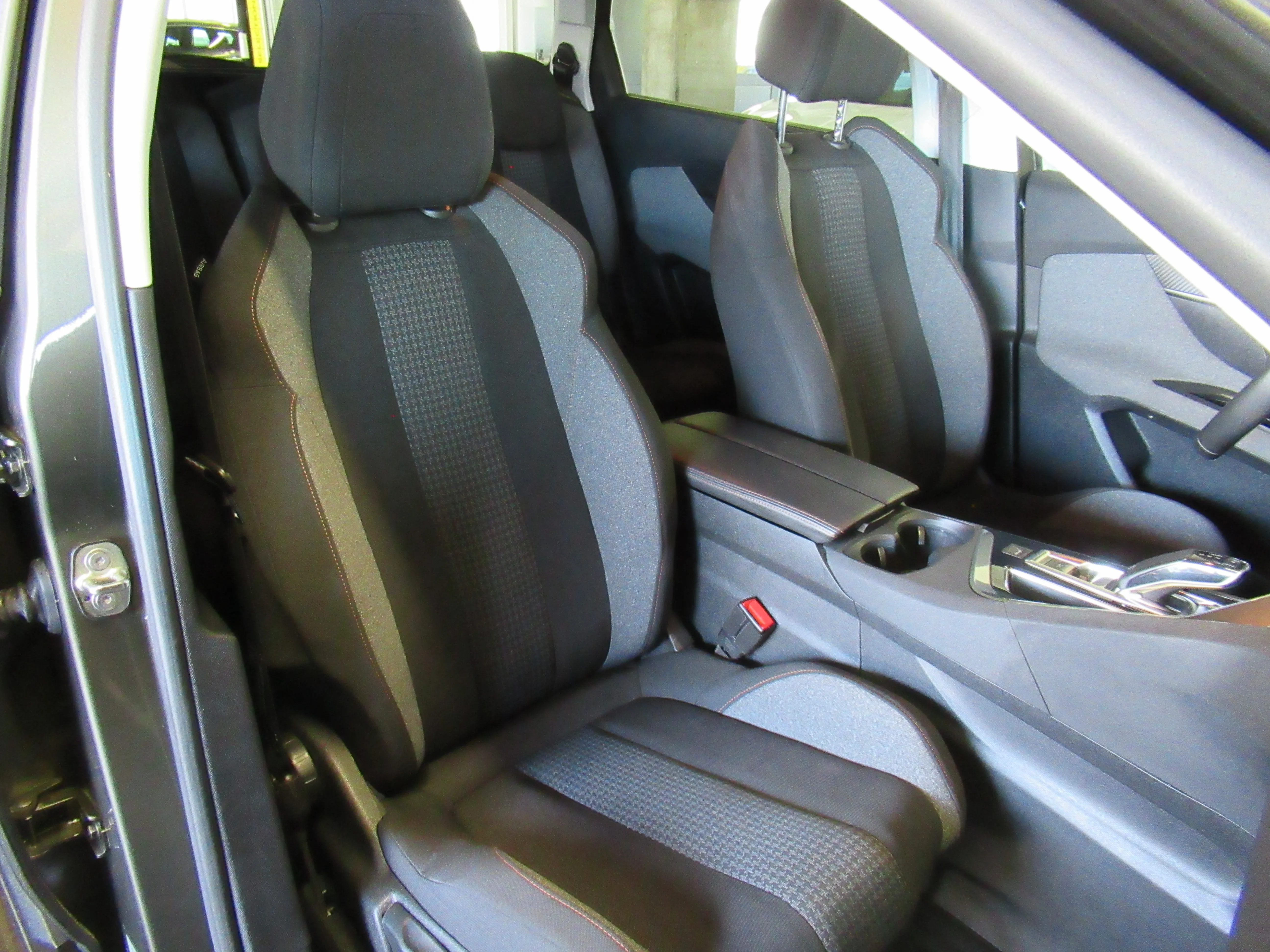peugeot 5008 hdi130 aut. 7 sjedišta - slika 7
