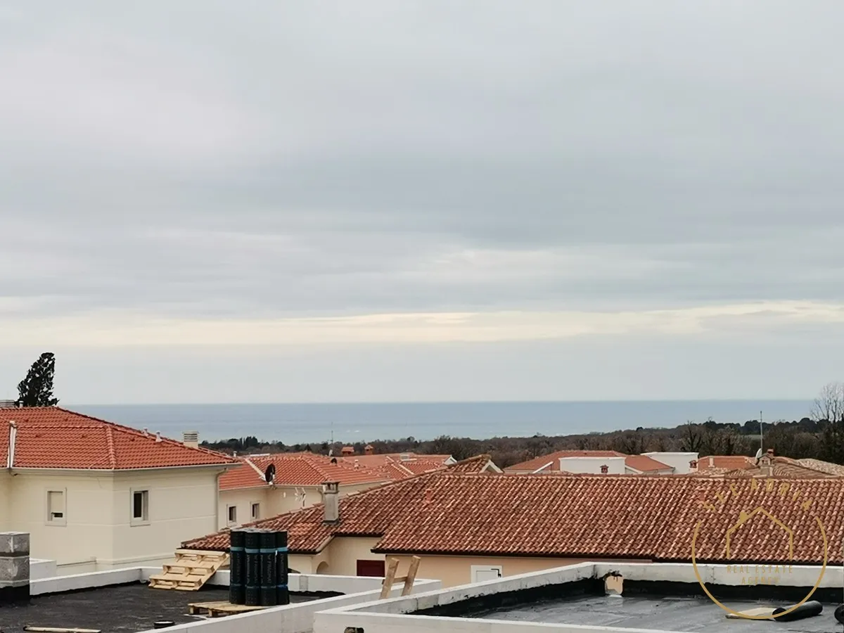 moderna kuća u nizu, vabriga - slika 6