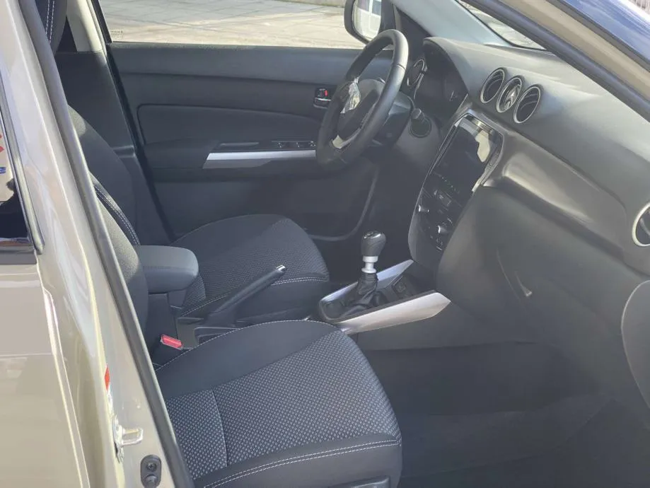 suzuki vitara 1,4 gl+ ac premium 4wd - dostupno odmah - slika 9