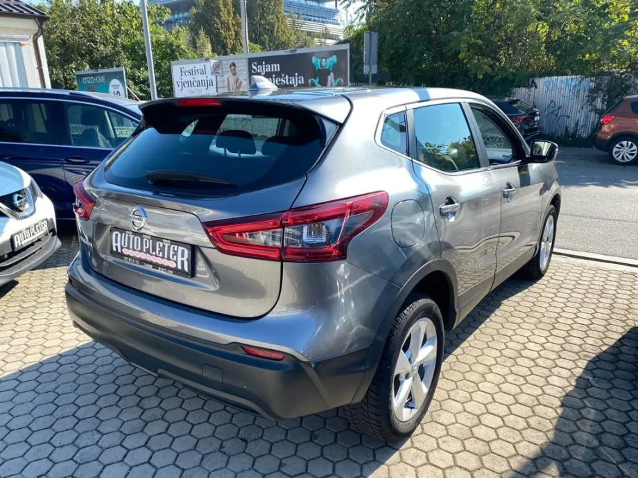 nissan qashqai 1,5 dci automatik, kamera , tempomat, 4 x garancija! - slika 4