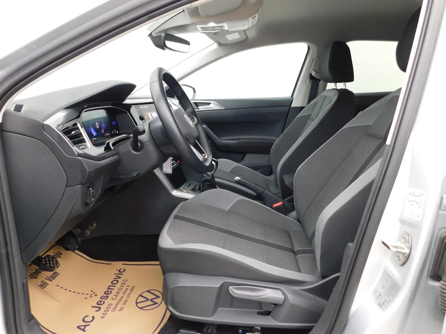 10815 volkswagen polo 1.0 tsi style - slika 6
