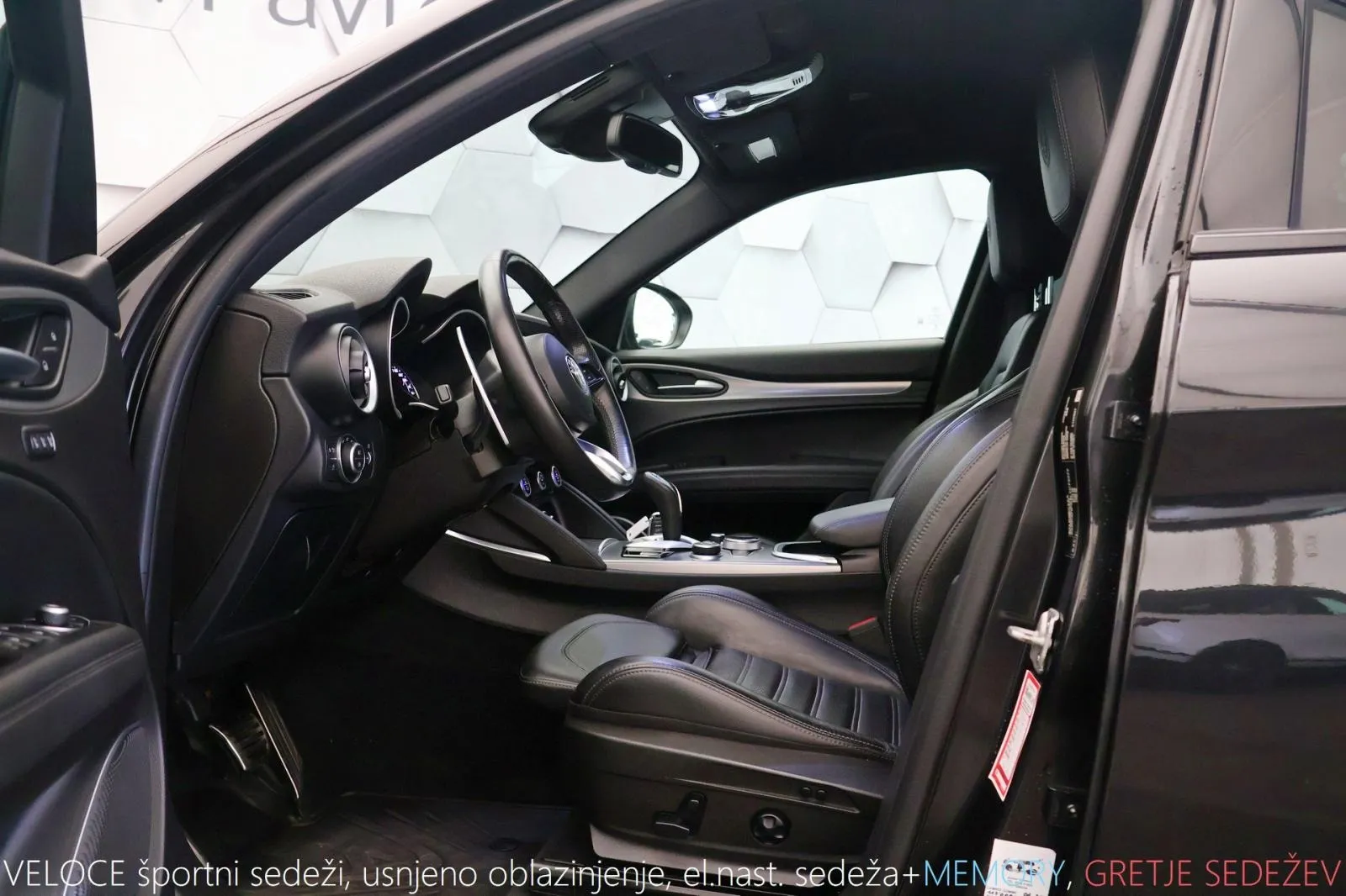 alfa romeo stelvio veloce 2.2multijet q4 at8 210km dab navi kamera - slika 9