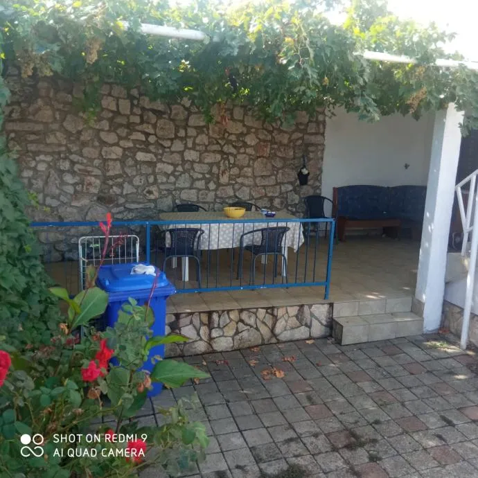 !!kuća s dvorištem,staro selo: murter, 105.00 m2 (prodaja) - slika 24