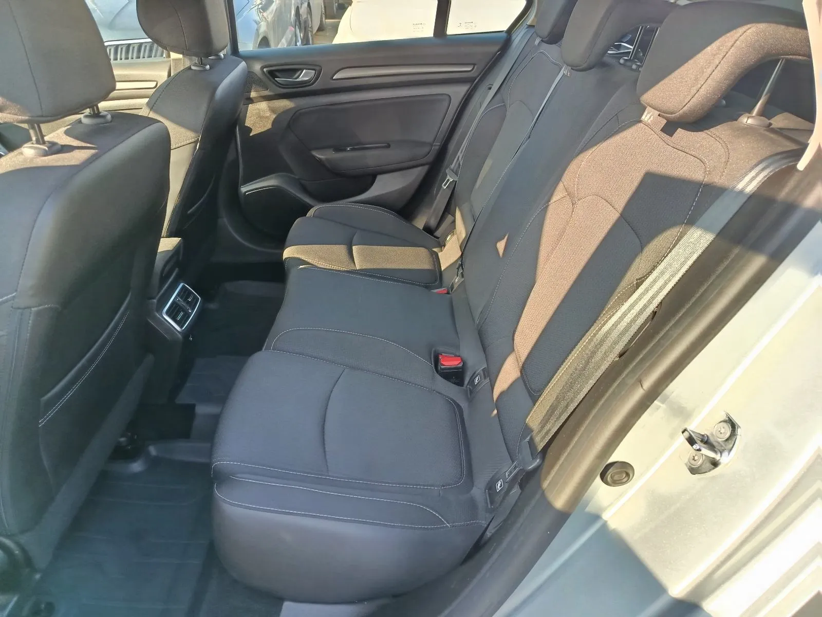 renault megane grandtour ,do 2 godine jamstva,u sustavu pdv-a. - slika 2