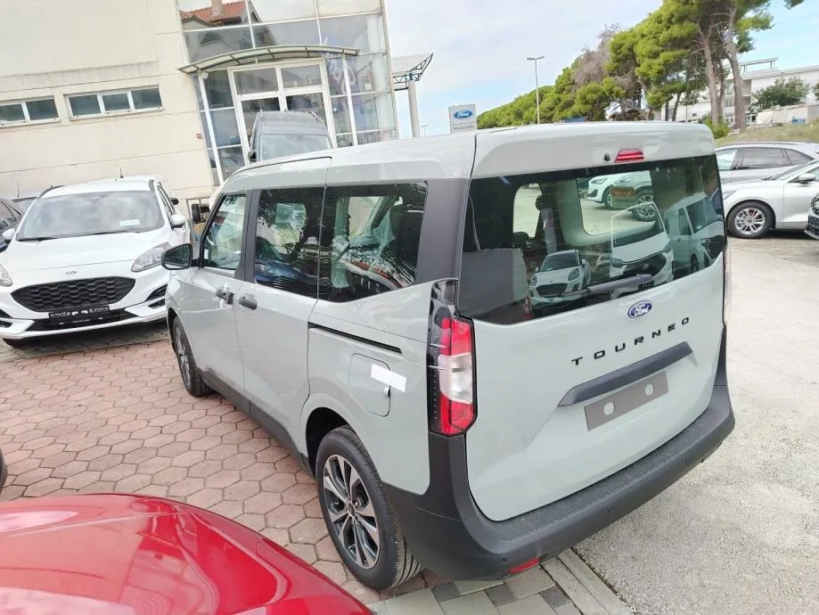 ford courier tourneo 1,0 ecoboost - slika 3
