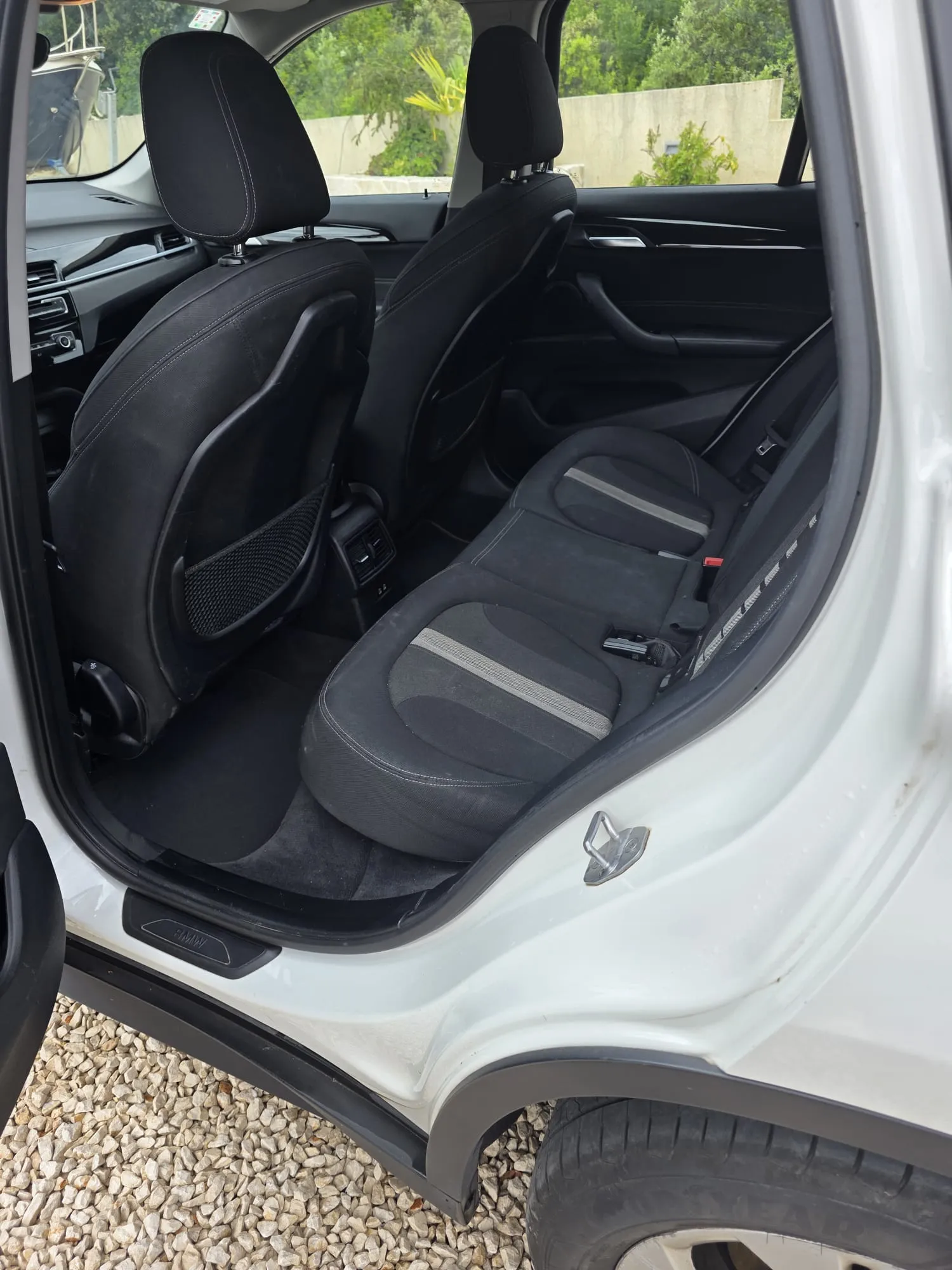 bmw x1 sdrive18d automatik - slika 13
