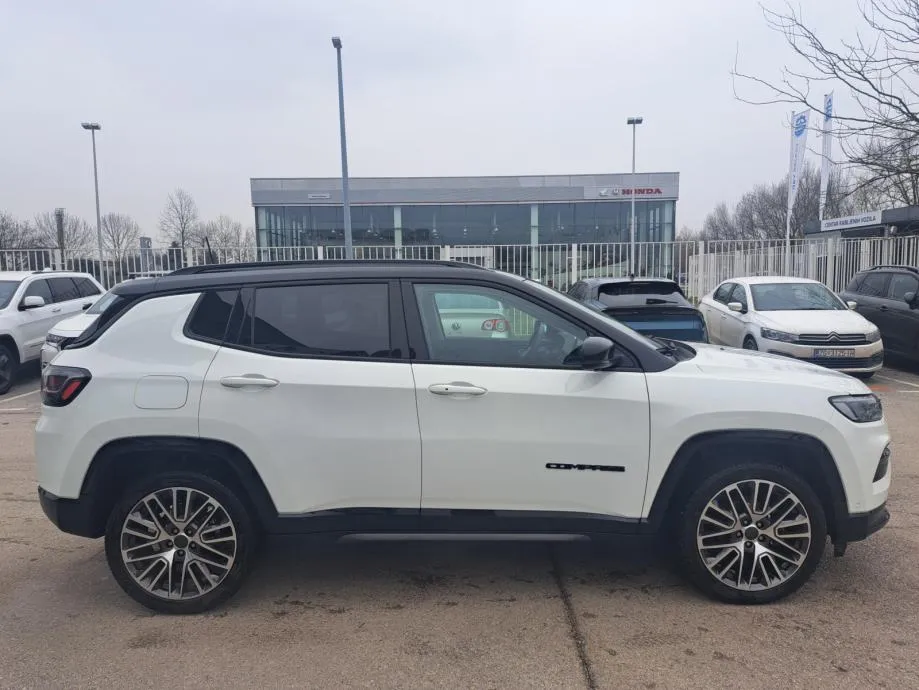 jeep compass 1.5 e-hybrid 130 ks summit - slika 6