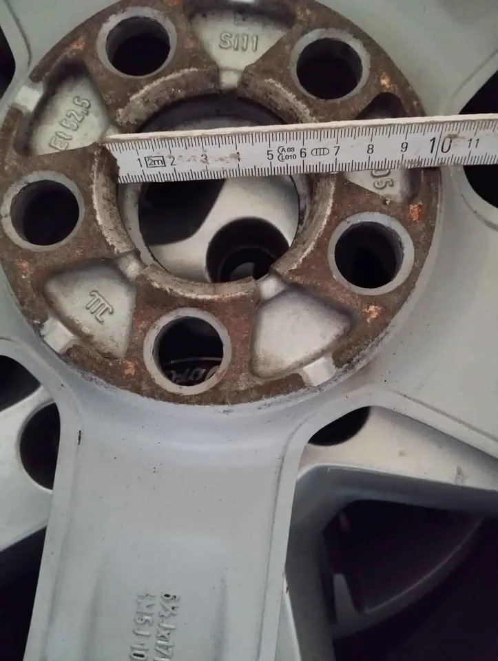 alu felge borbet 6,5j x 17" ford 5x108 et52.5, centralna rupa 63,4 mm. - slika 6