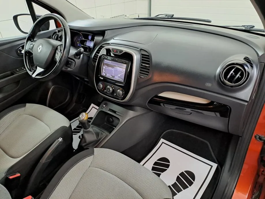 renault captur 1.5 dci *reg. do 05.10.2026.* navi,led,alu,keyless go. - slika 13