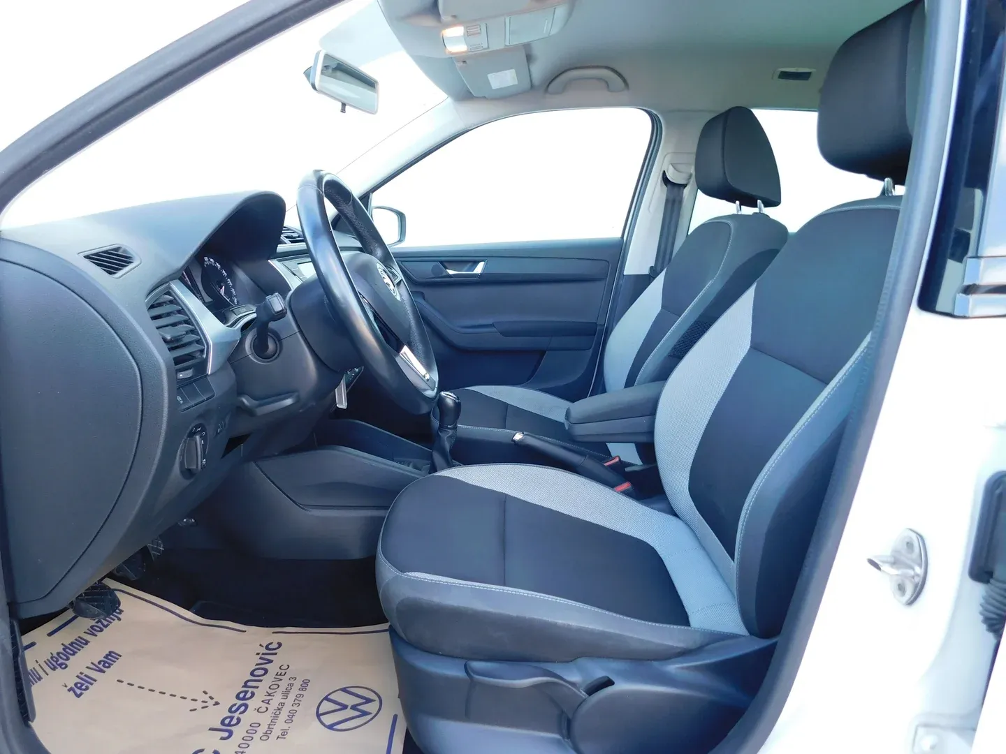 05218 škoda fabia edition 1.0 tsi - slika 8