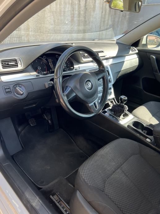 vw passat 1,6 tdi - slika 2