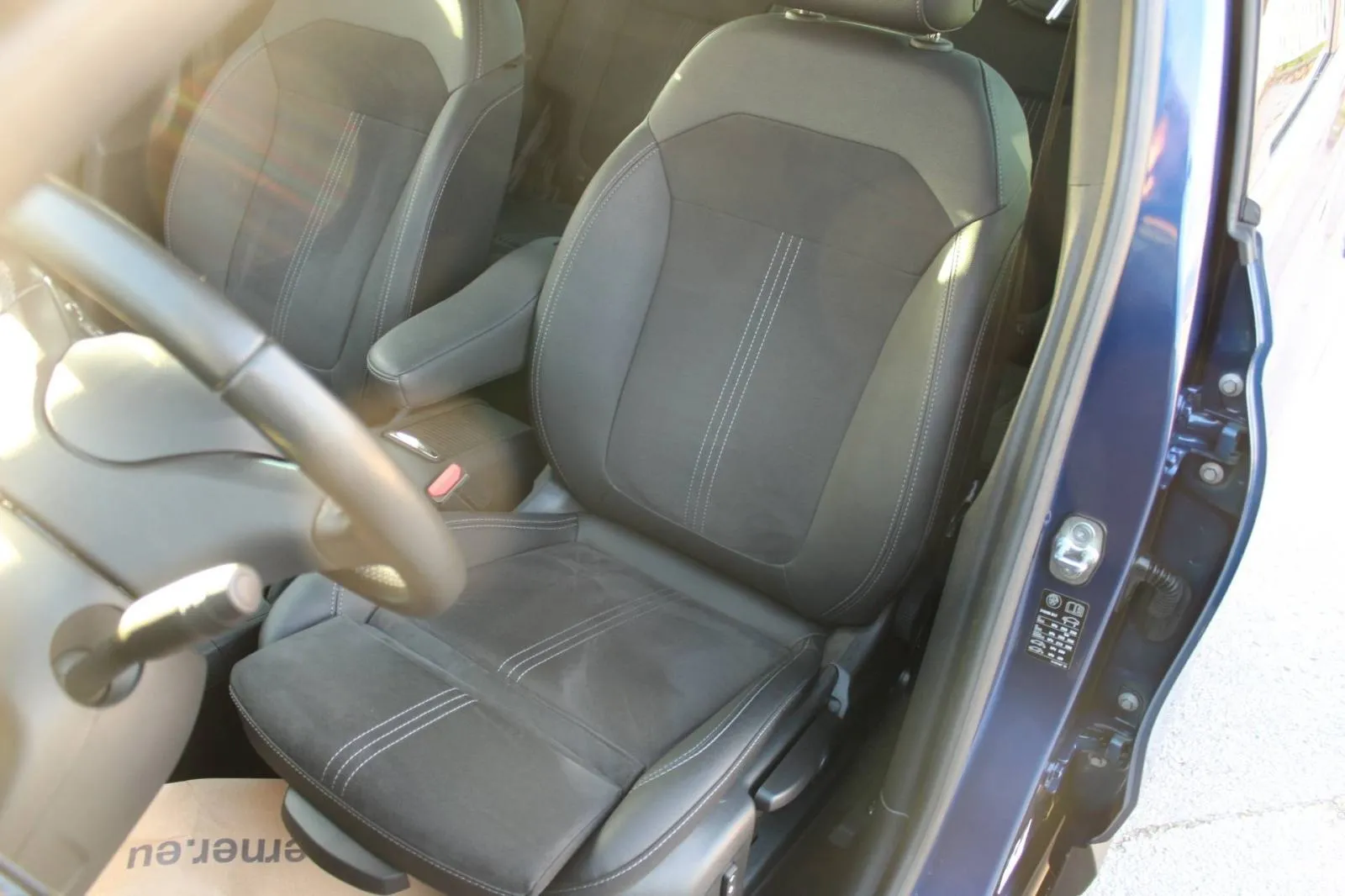 opel crossland 1.2 turbo automatik *led, navigacija* - slika 10