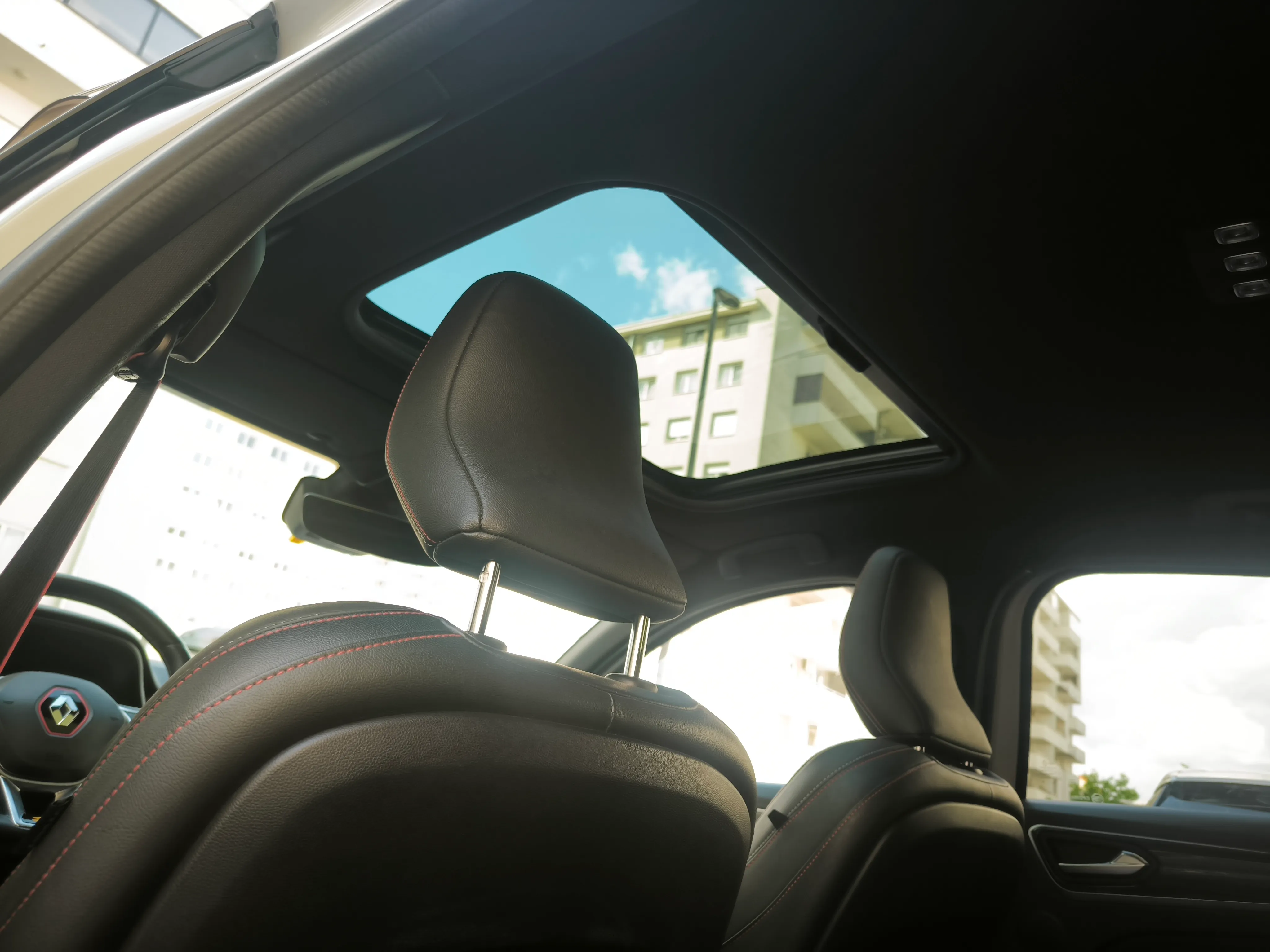 renault megane conquest 1,6 r.s.line, full oprema, kamera 360, ekstra - slika 26